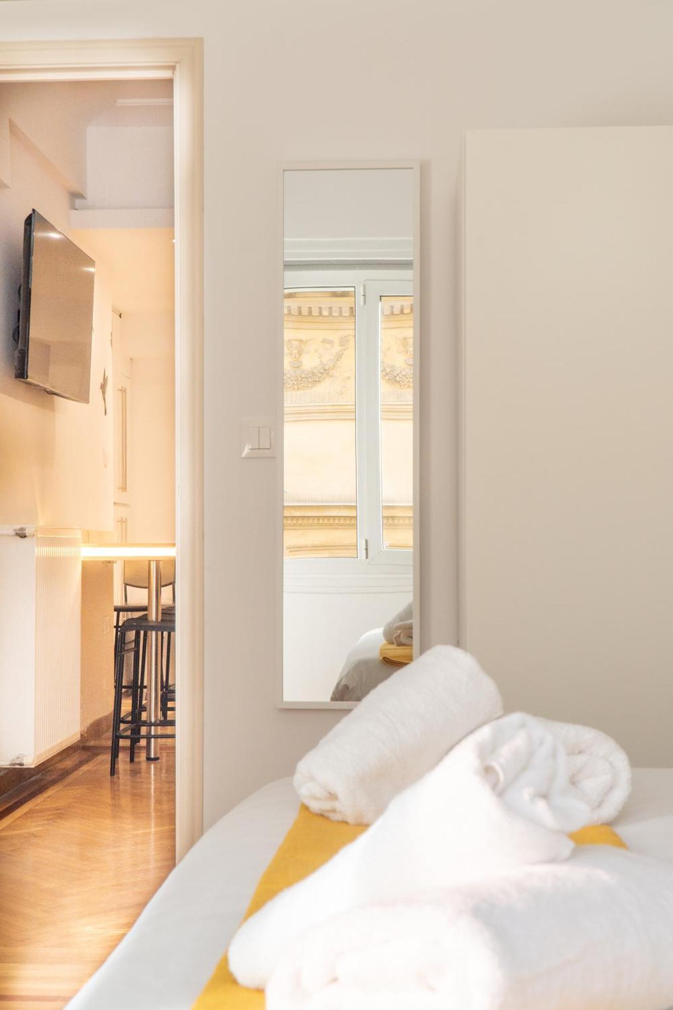 Syntagma Square, 100Sqm Luxurious Family Apt Aten Exteriör bild