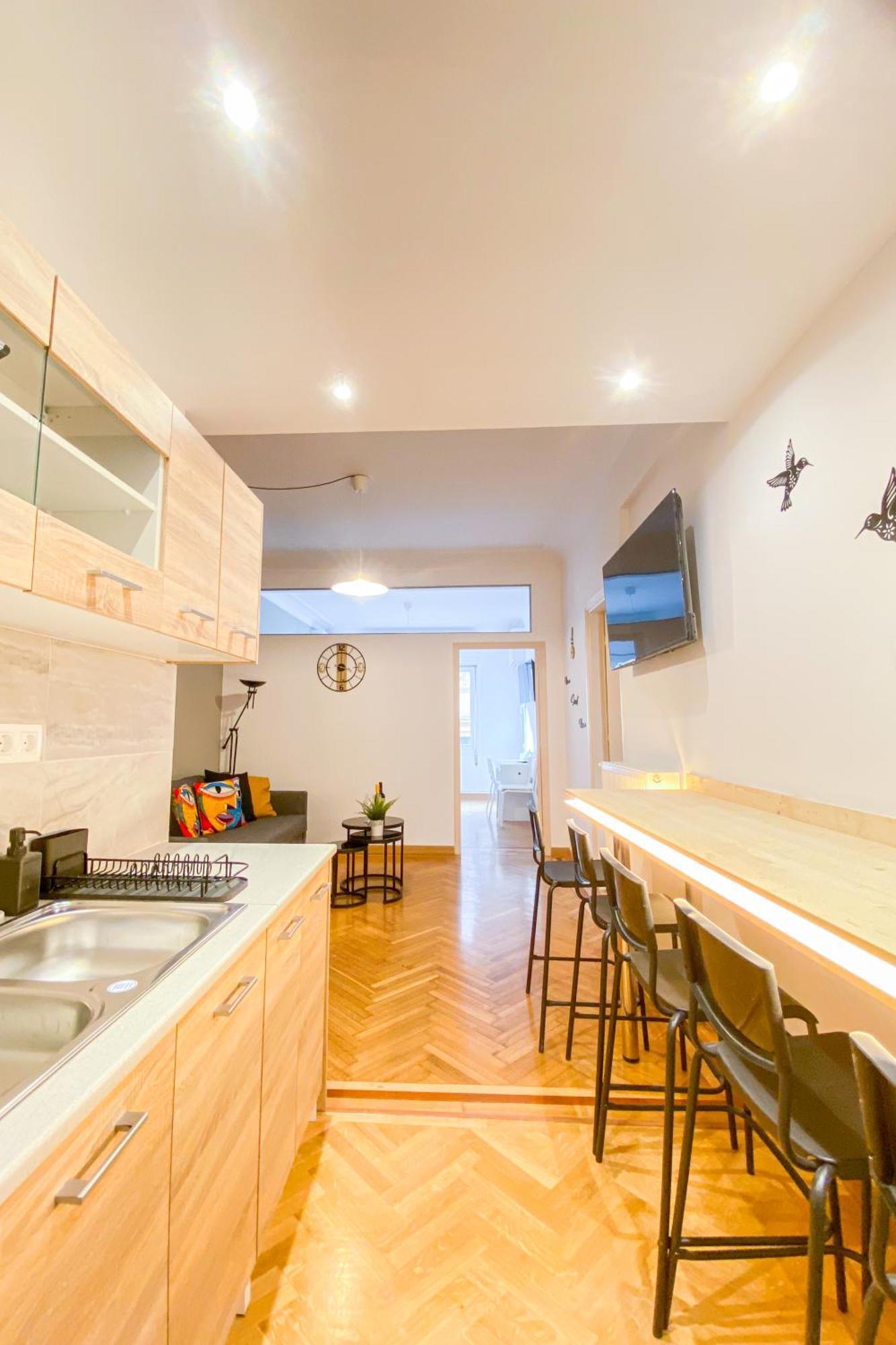 Syntagma Square, 100Sqm Luxurious Family Apt Aten Exteriör bild